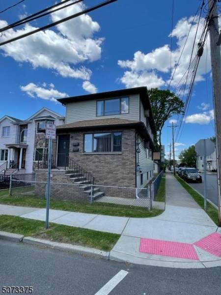 46 Huron Ave - Photo 1