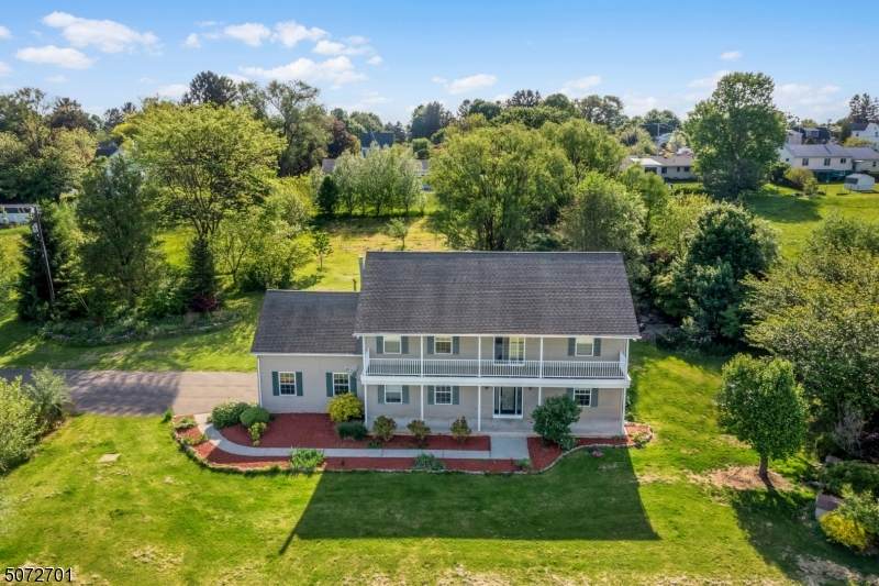 355 Prospect St - Photo 1