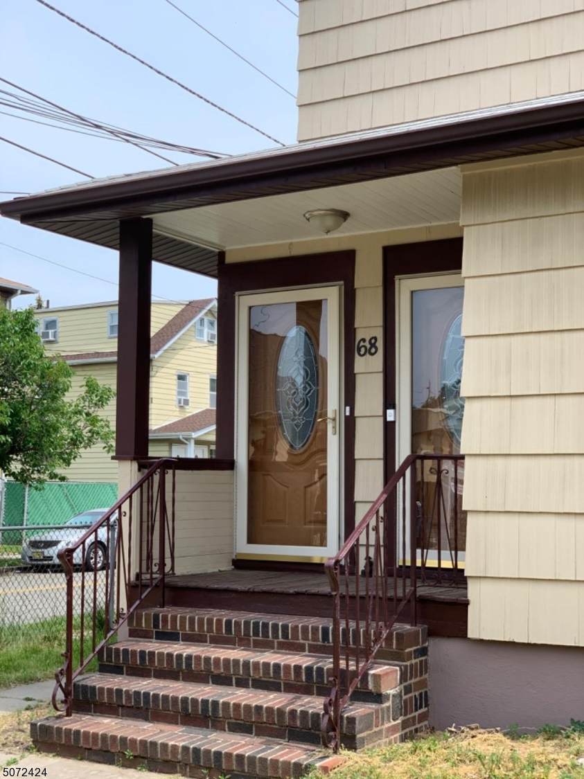 68 Wallace St - Photo 1