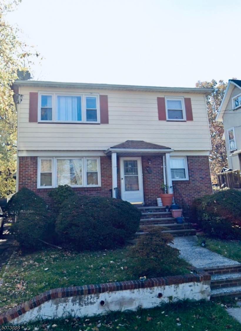 120 E 3rd Ave - Photo 1