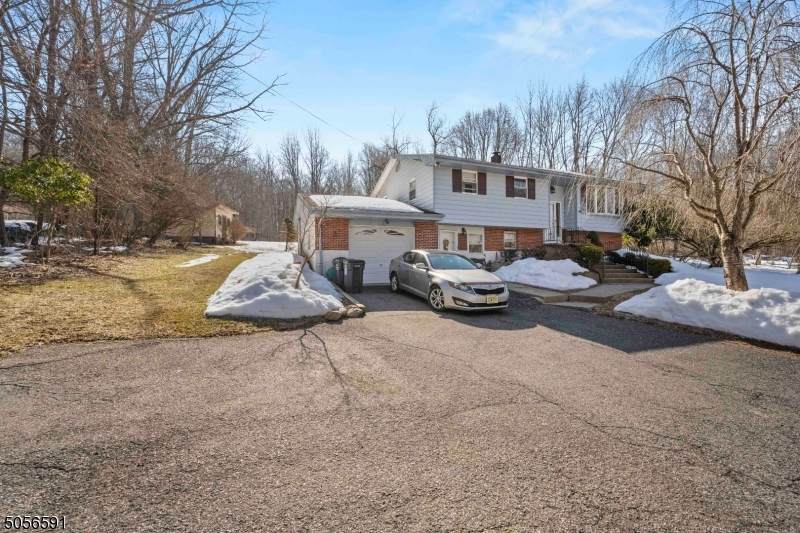 304 Mountain Lake Rd - Photo 1