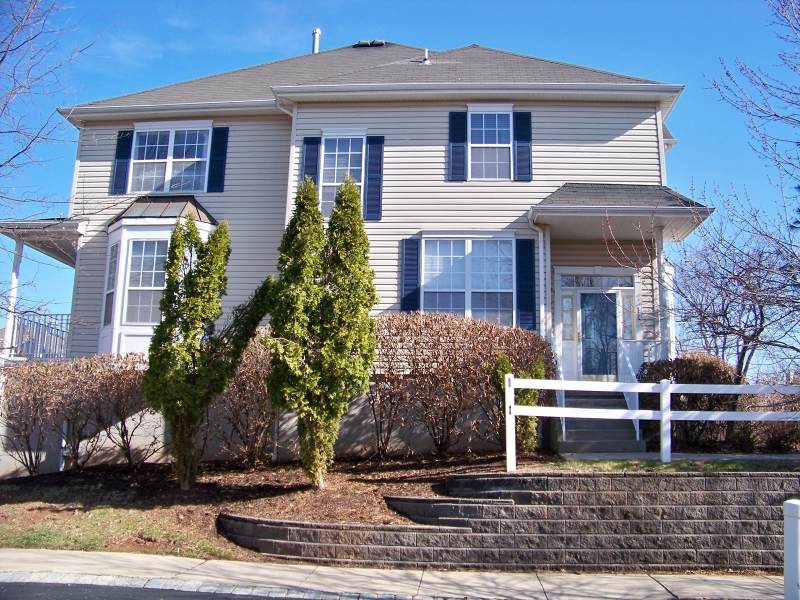 17 Brentwood Court - Photo 1