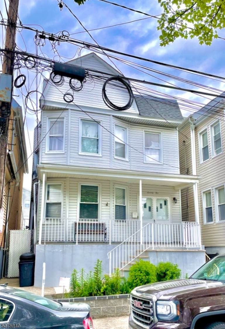 75 Windsor St - Photo 1