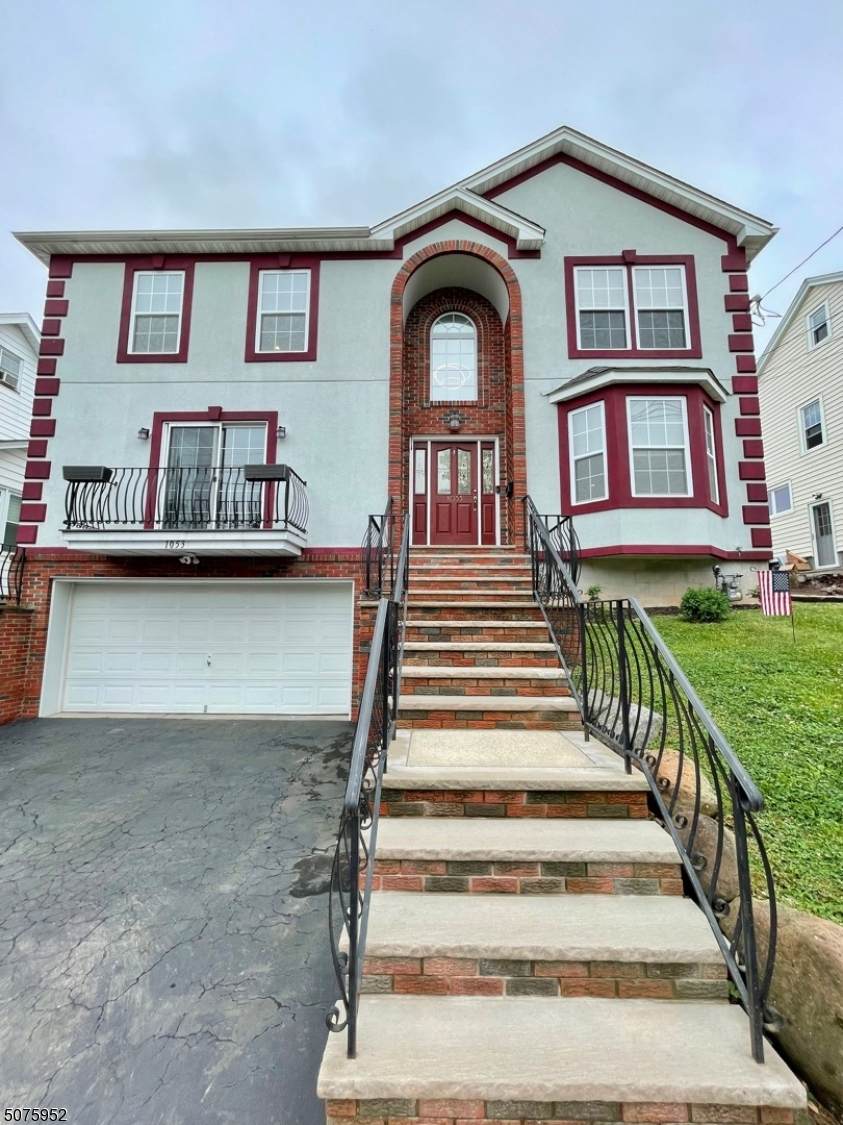 1053 Bertram Ter - Photo 1