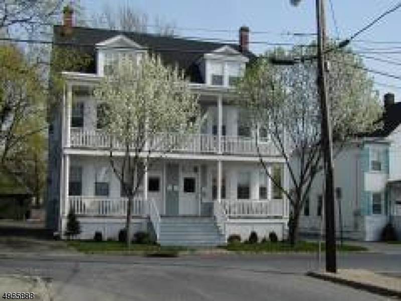 19 Bowers Ln - Photo 1