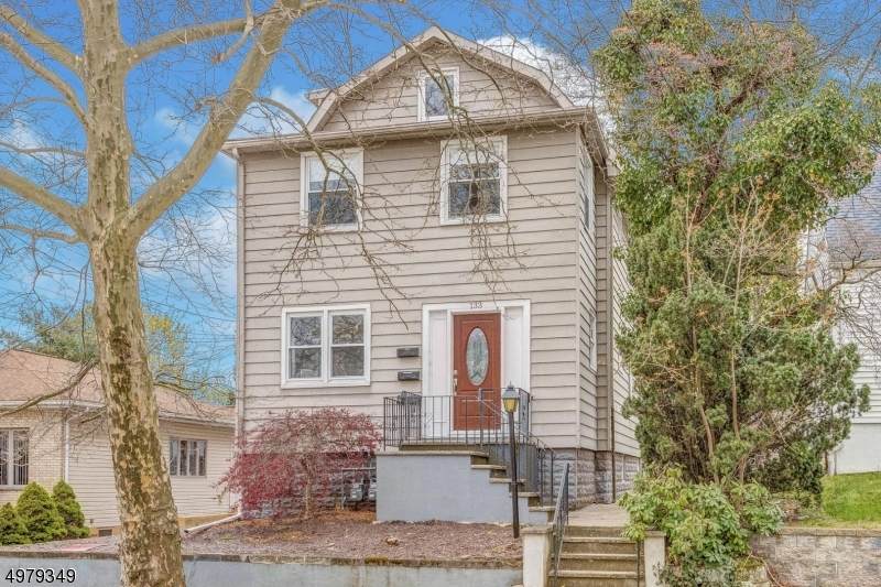 133 Ohlson Ave - Photo 1