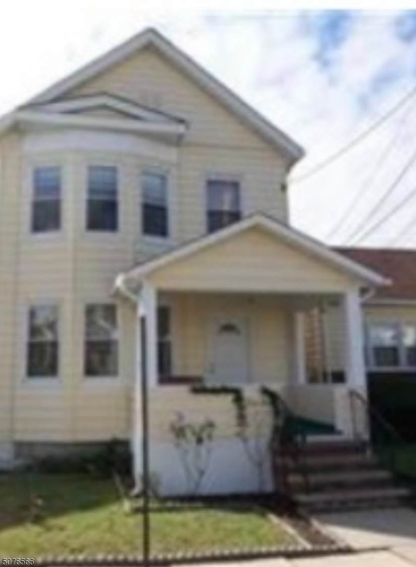 420 Harvard Ave - Photo 1