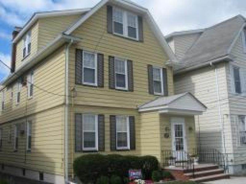 147 Harrison St - Photo 1