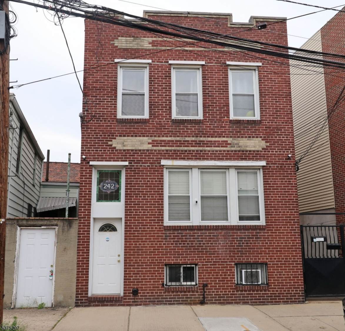 242 E Kinney St - Photo 1