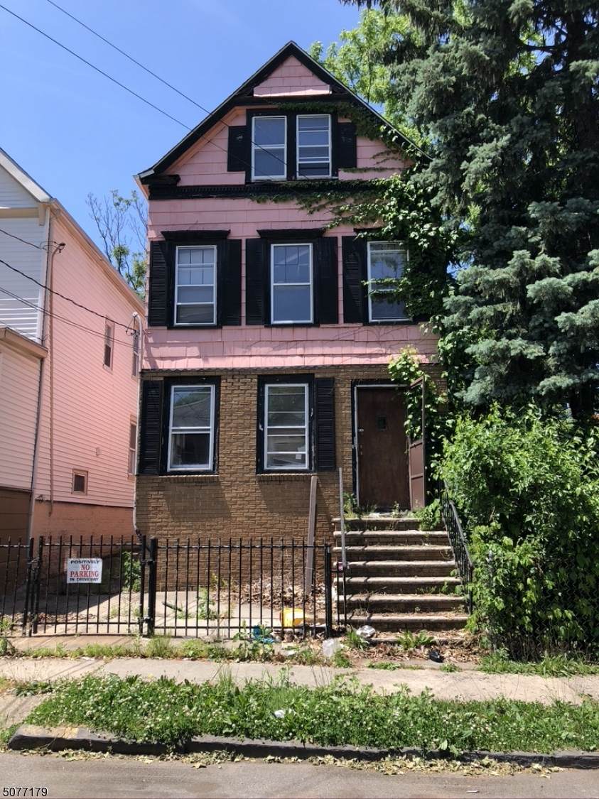 129 Brookside Ave - Photo 1