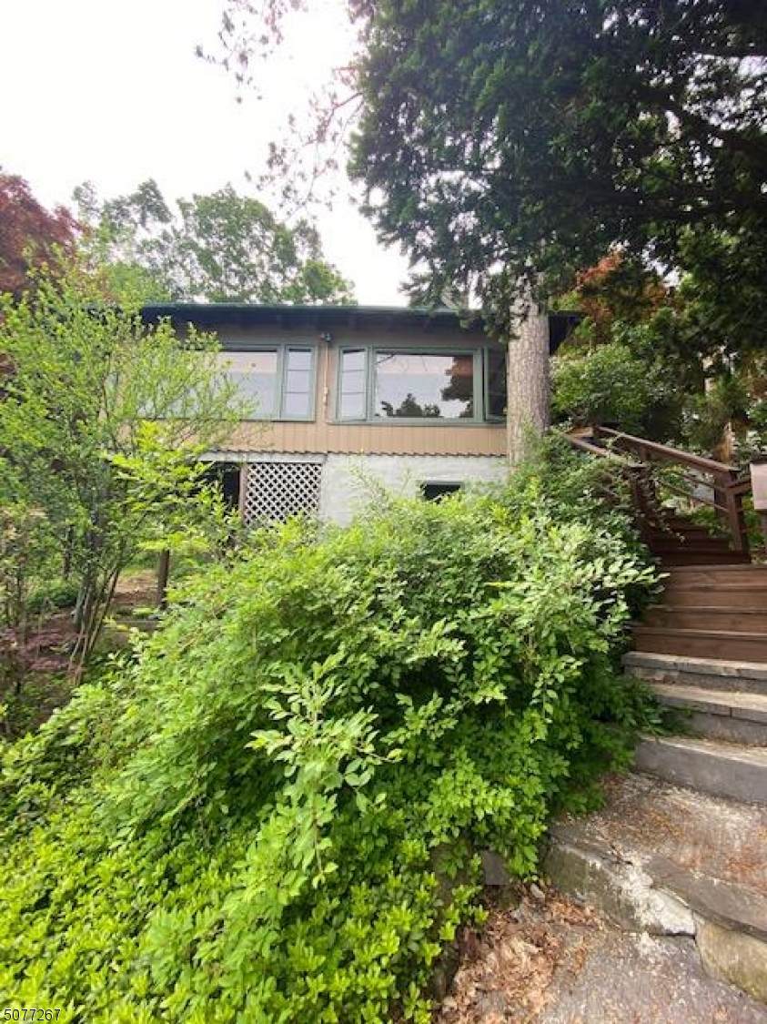163 E Shore Trl - Photo 1