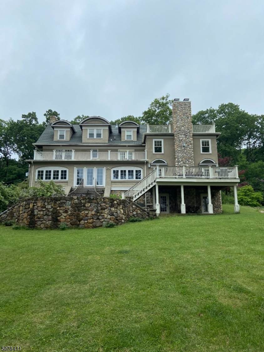166 Laurel Hill Rd - Photo 1