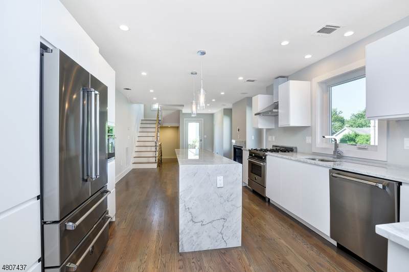 66 Church St - Photo 1