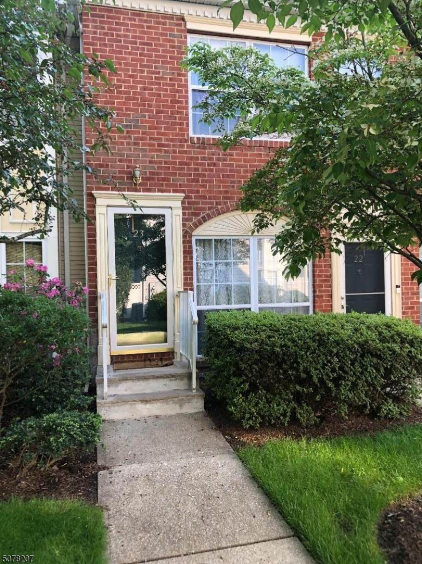 23 Heritage Ct - Photo 1