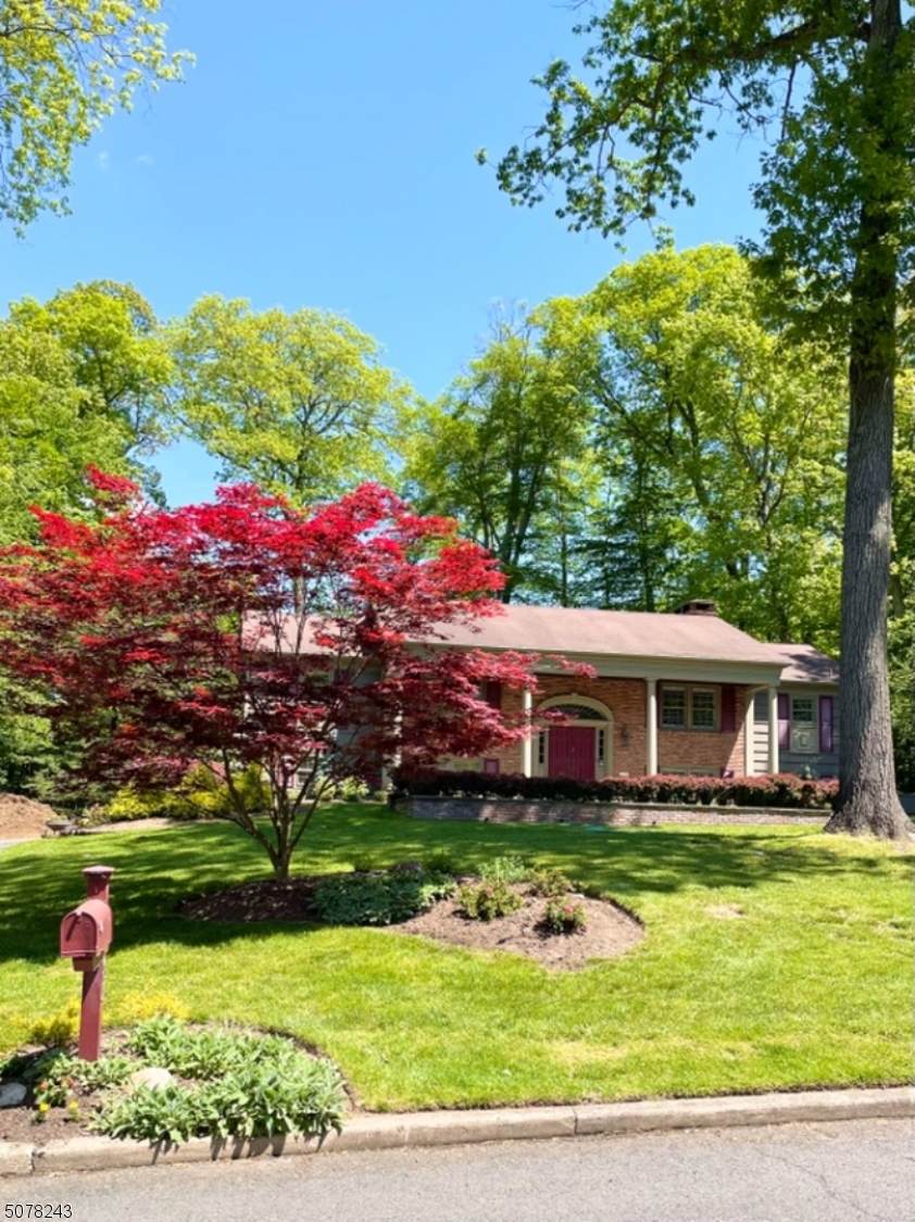 63 Mill Glen Rd - Photo 1