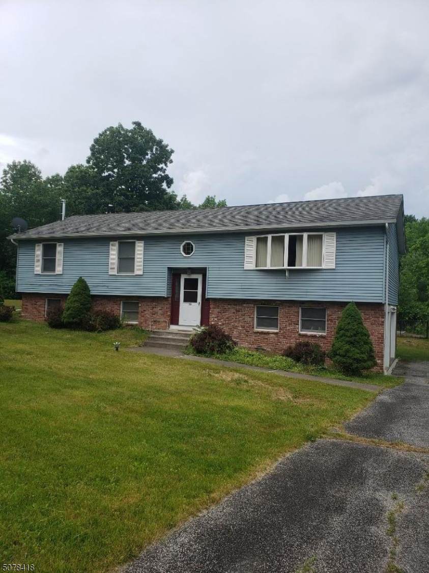 75 Hickory Rd - Photo 1