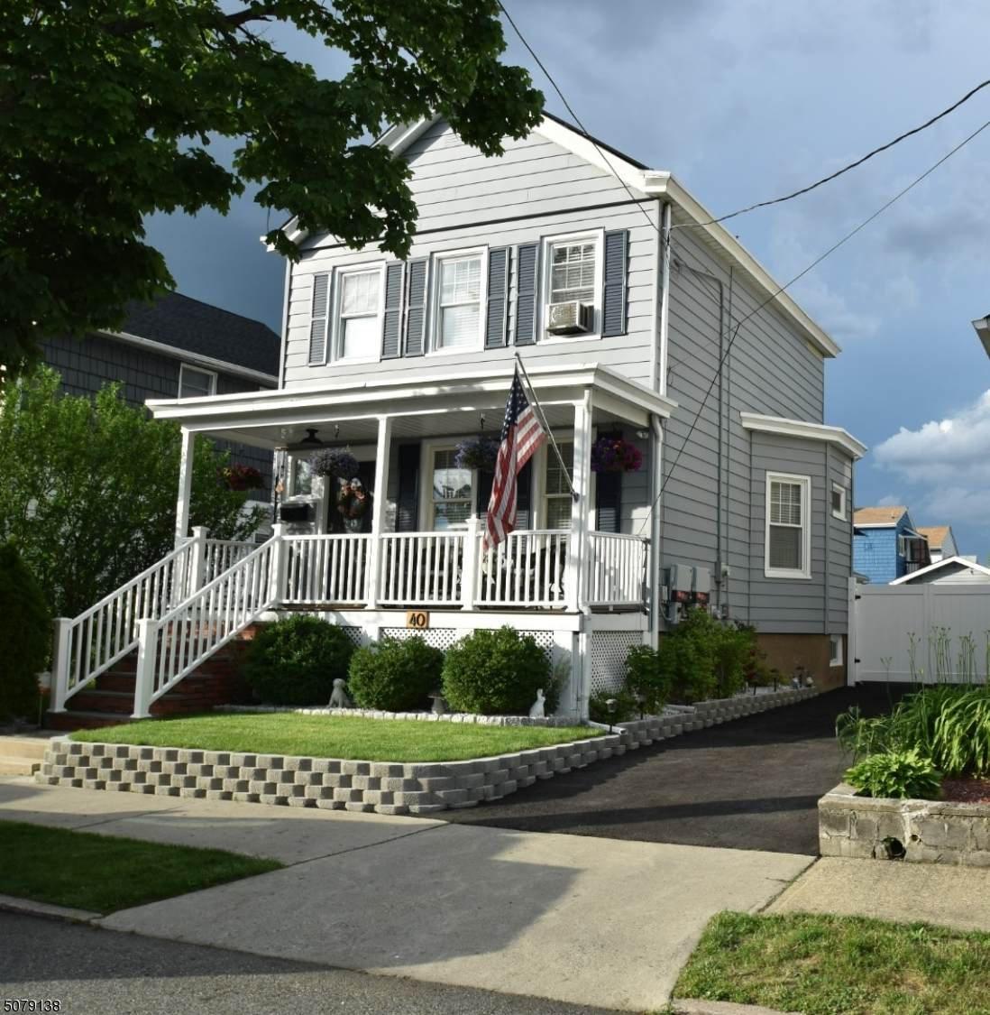40 Jefferson Pl - Photo 1
