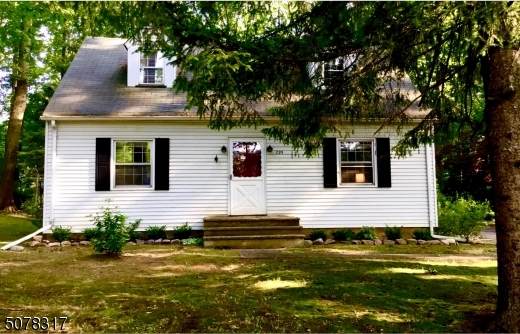 295 Hillside Ave - Photo 1