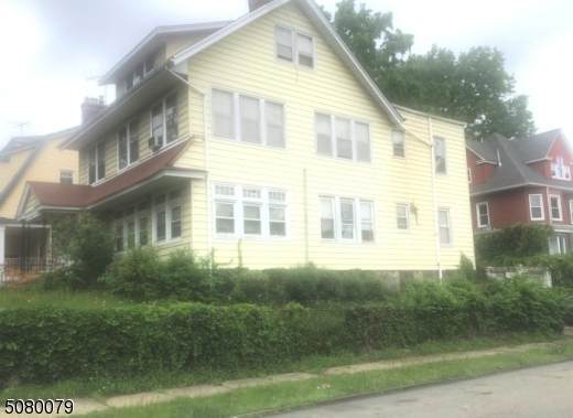 2 Vernon Pl - Photo 1