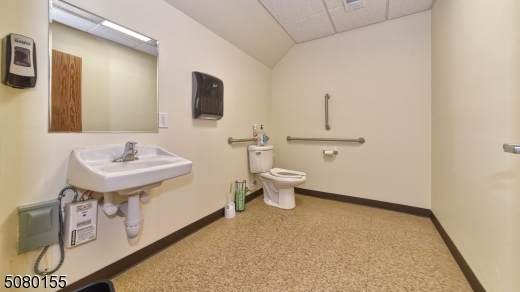 1069 Ringwood Ave 301-8 - Photo 1