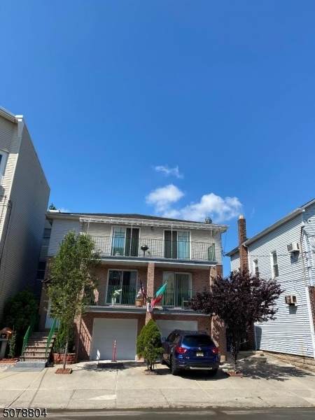 110 Inslee Pl - Photo 1
