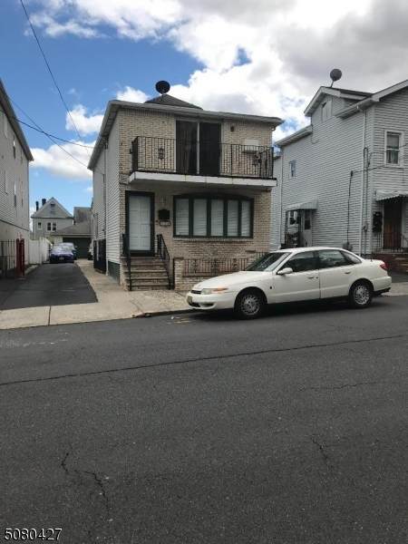 654 South St - Photo 1