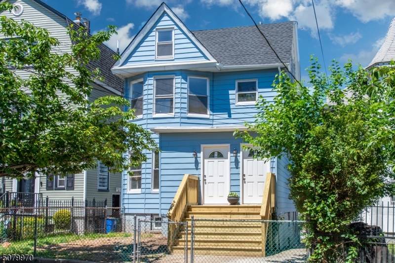 73 N Jefferson St - Photo 1
