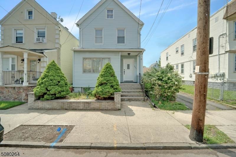 291 Highland Ave - Photo 1