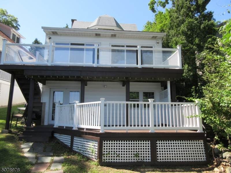 255 Lakeside Blvd - Photo 1