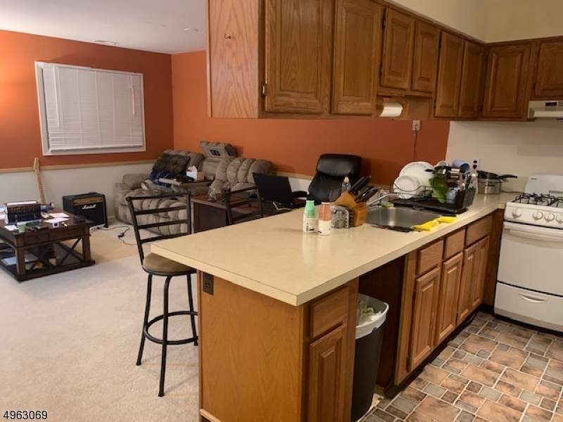 2 Brandywine Ct Unit 9 - Photo 1