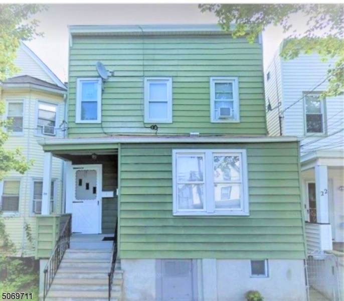 20 Dean St - Photo 1