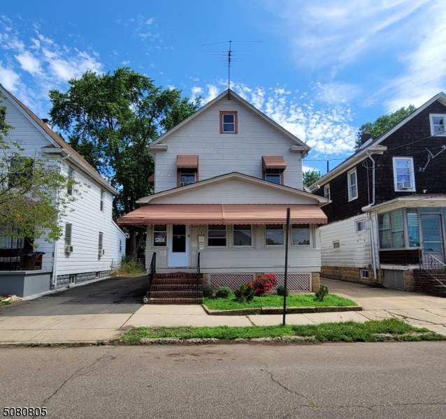 9 Ellen St - Photo 1