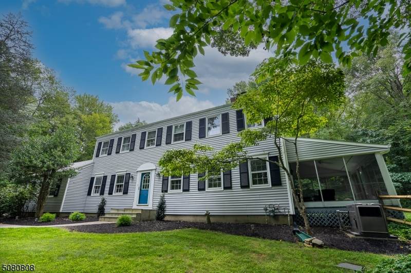 3 Dogwood Ln - Photo 1