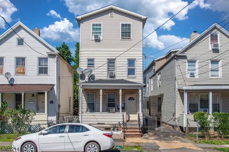 321 Fulton St - Photo 1