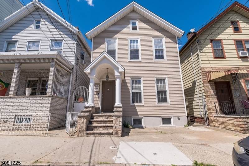 227 Elm St - Photo 1