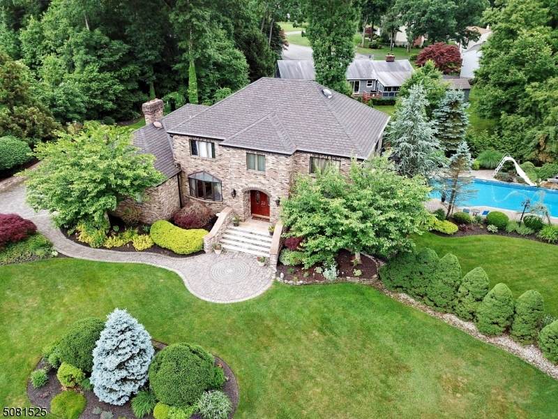 1 Sparrow Ct - Photo 1