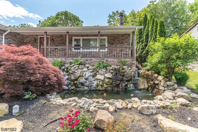 33 Jenkins Rd - Photo 1