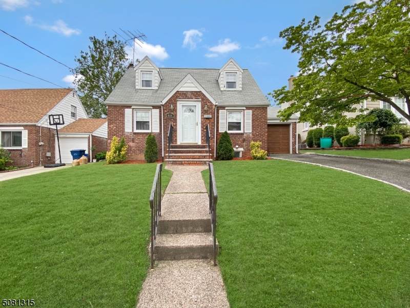 418 Marvin Ave - Photo 1