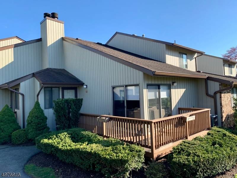 250 Ridgedale Ave K-6 - Photo 1