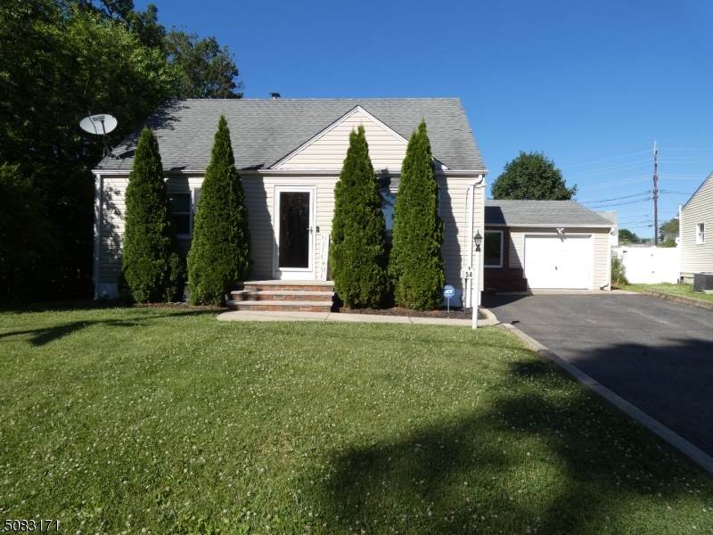 54 Lois Ave - Photo 1