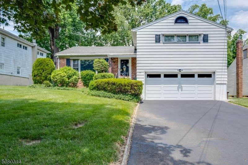 15 Tulip Rd - Photo 1