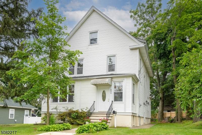 450 Washington Ave - Photo 1