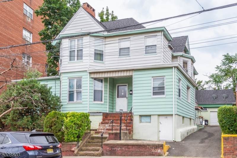 77 Prospect St - Photo 1