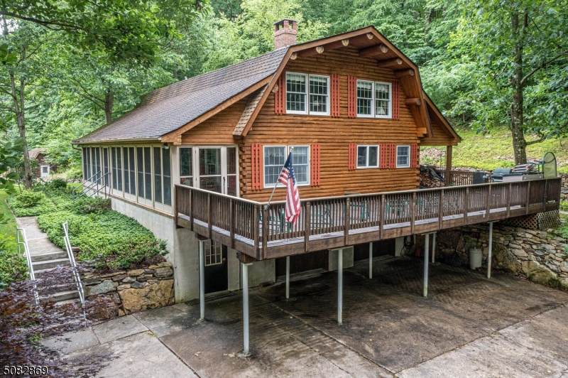356 Hackett Rd. - Photo 1