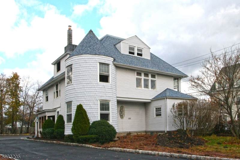 231 Claremont Ave - Photo 1