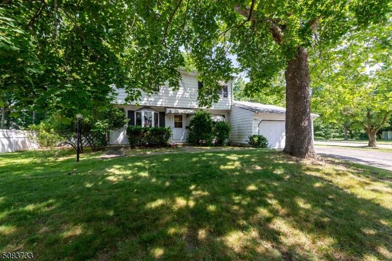 71 Willow Way - Photo 1