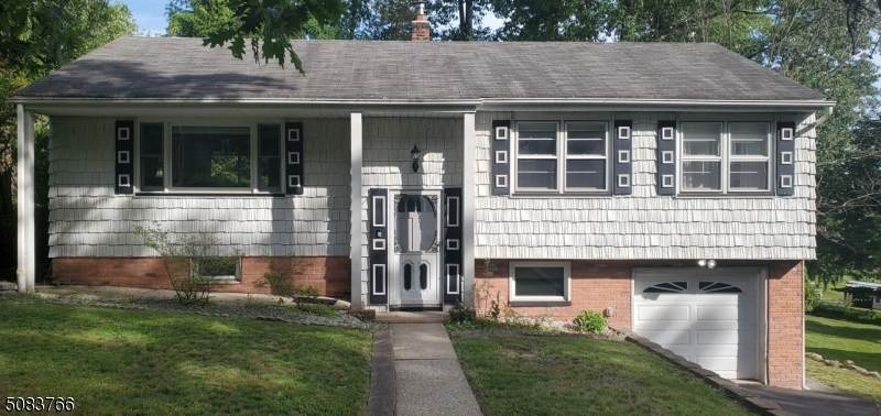60 Seminole Ave - Photo 1