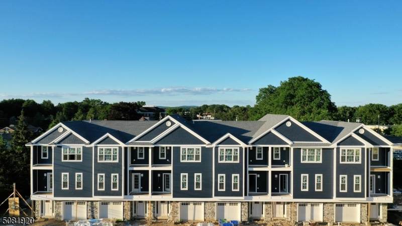 21 Deans Ct - Photo 1