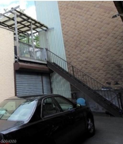 46 M L King Blvd - Photo 1