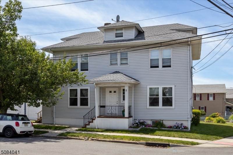 2 Entwistle Ave - Photo 1